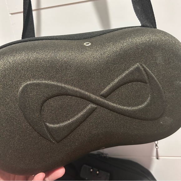 Nfinity Sparkle Black case - Picture 3 of 5